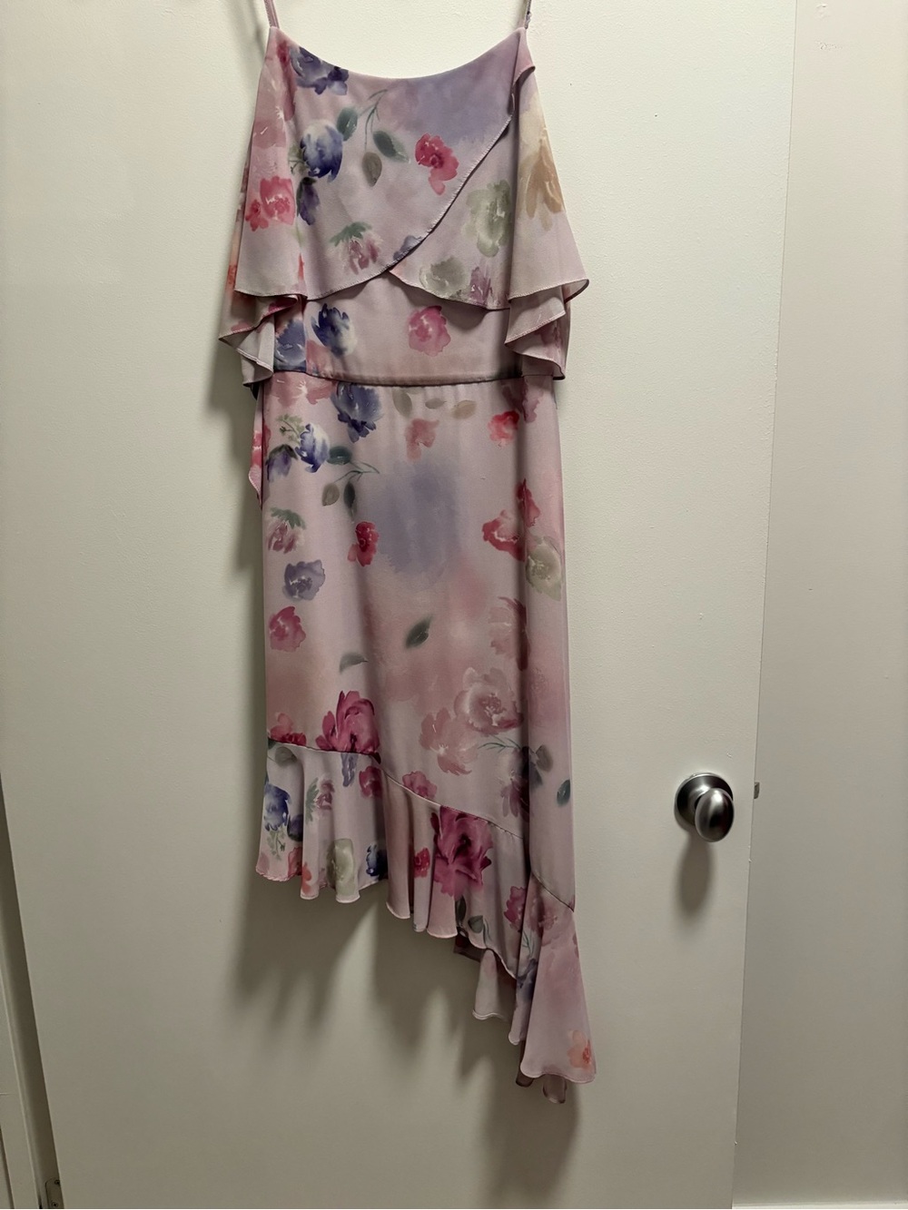 Badgley Mischka Light Blush Pink Sleeveless Dress